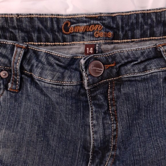 Common Genes Medium Wash Denim Bootcut Flare Women's Jeans  Back 2 School SZ 14 - Picture 4 of 9